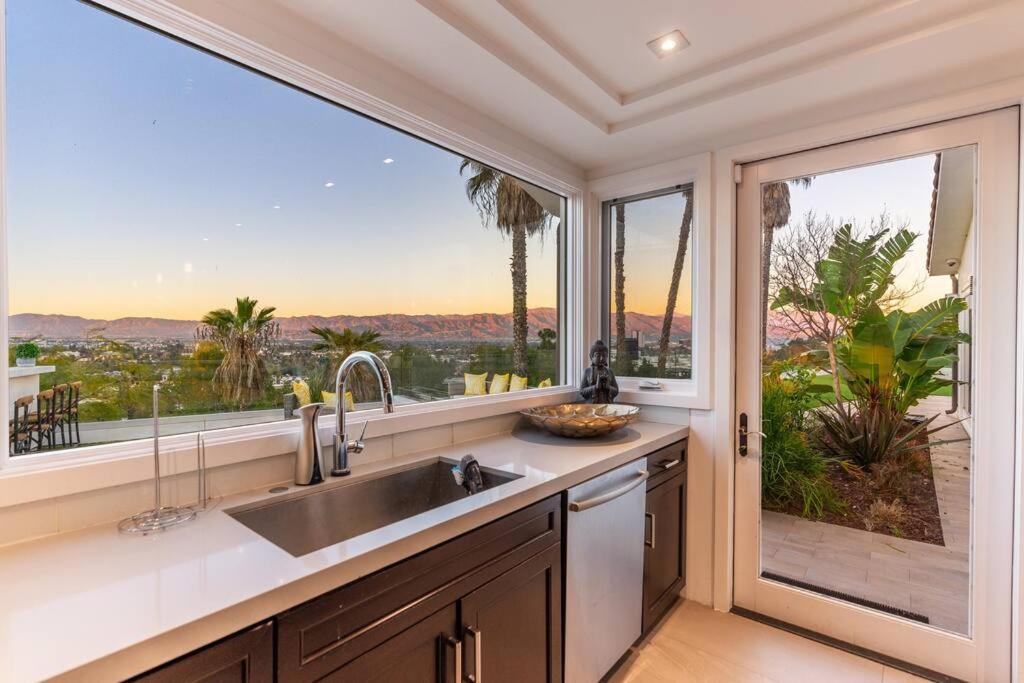 Villa With Incredible Views 洛杉矶 外观 照片